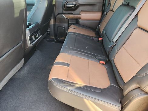 Used 2021 Chevrolet Silverado 1500 High Country w/ LPO, Dark Essentials Package image 32