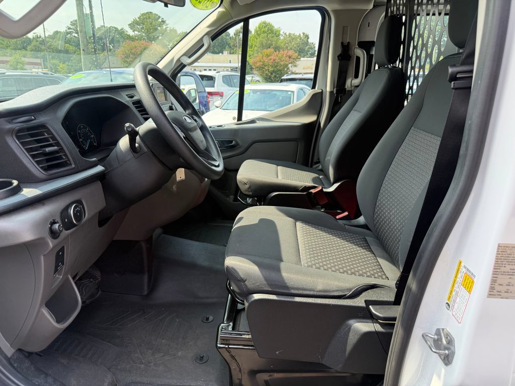 Used 2025 Ford Transit 250 Low Roof w/ Exterior Upgrade Package RWD image 12