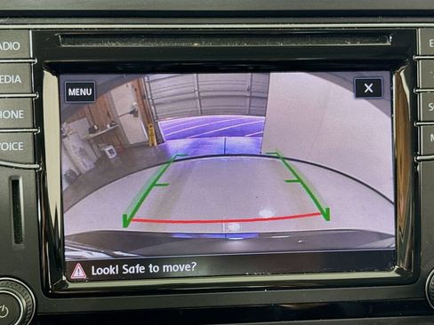 Used 2018 Volkswagen Jetta SE FWD image 19