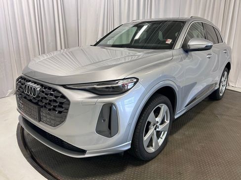 Certified 2025 Audi Q5 Premium w/ Premium Plus AWD/4WD image 25