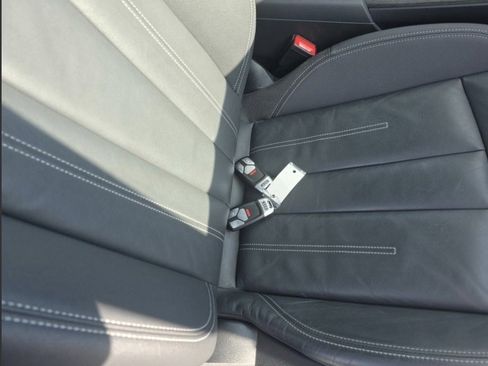 Used 2020 Audi A4 2.0T Premium w/ Convenience Package image 10