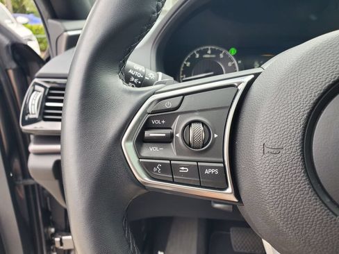 Used 2025 Acura RDX SH-AWD image 25