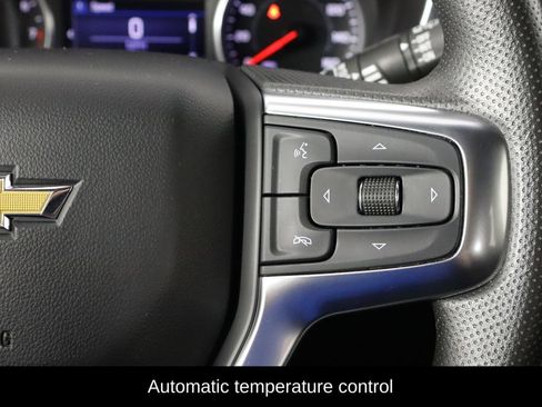 Used 2021 Chevrolet Blazer LT FWD image 10