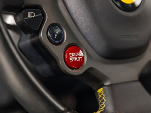 Used 2013 Ferrari 458 Italia Coupe image 32