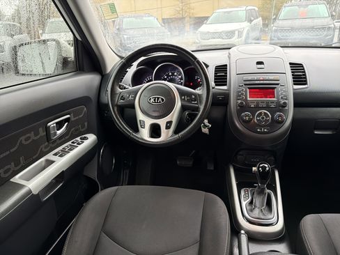 Used 2012 Kia Soul + image 22