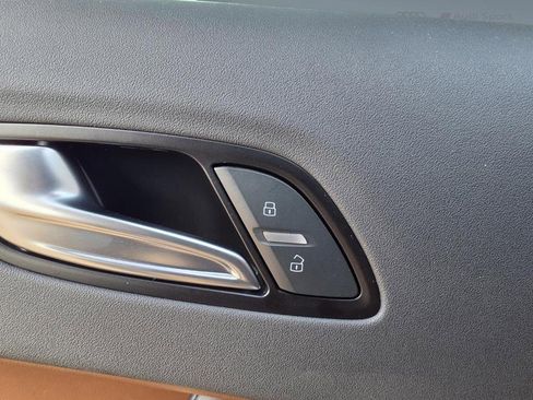 Used 2012 Audi TT 2.0T Premium Plus image 9