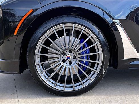 Used 2024 BMW ALPINA XB7 image 12