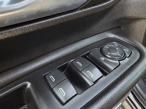 Used 2022 GMC Terrain AT4 w/ Infotainment Package II image 12