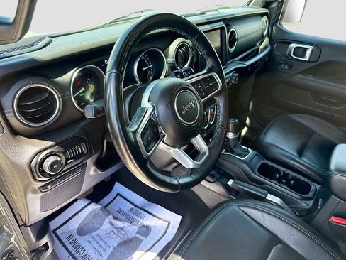 Used 2021 Jeep Wrangler Unlimited Rubicon 4xe w/ Cold Weather Group image 25