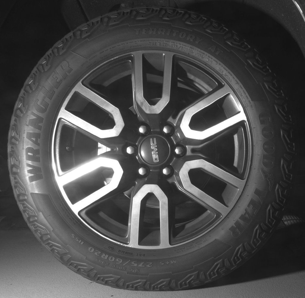 Certified 2023 GMC Yukon XL AT4 w/ AT4 Premium Package AWD/4WD image 13