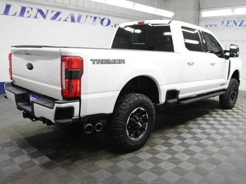 Used 2024 Ford F250 Lariat w/ Lariat Ultimate Package AWD/4WD image 7