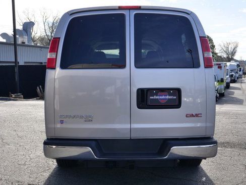 Used 2007 GMC Savana 1500 AWD Passenger w/ LT Preferred Equipment Group image 18