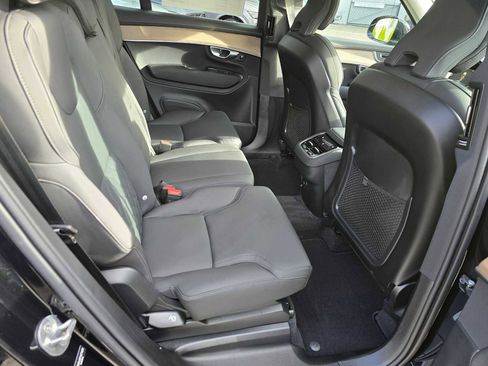 New 2026 Volvo XC90 B5 Core AWD/4WD image 13