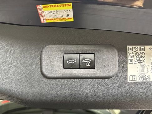 Used 2025 Toyota Crown Signia image 34