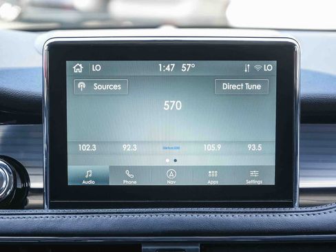 Used 2021 Lincoln Corsair FWD w/ Premium Package image 15