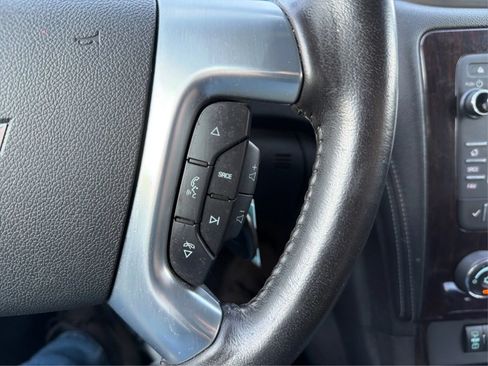 Used 2015 Chevrolet Traverse LT FWD image 29