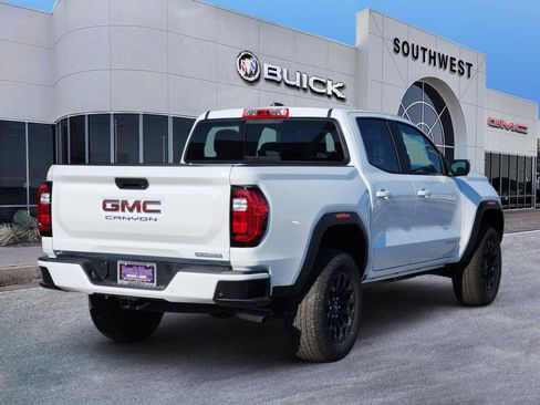 New 2026 GMC Canyon Elevation w/ Convenience Package image 5