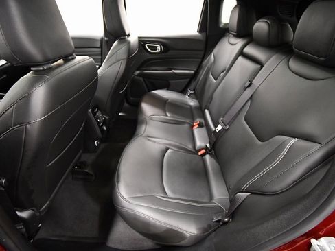 Used 2022 Jeep Compass High Altitude image 15