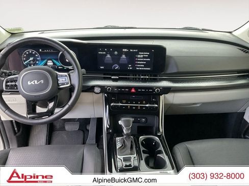 Used 2024 Kia Carnival SX Prestige FWD image 10