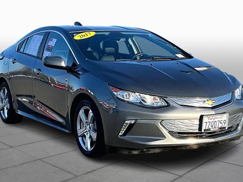 Used 2017 Chevrolet Volt LT w/ Comfort Package image 3