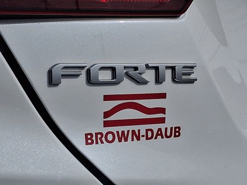 Certified 2023 Kia Forte GT image 28