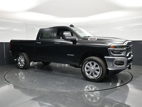 New 2026 RAM 2500 Big Horn AWD/4WD image 3