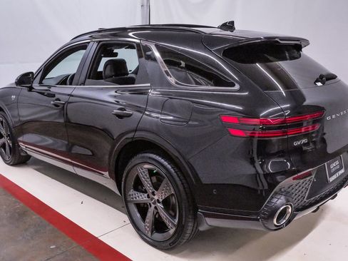 Certified 2025 Genesis GV70 3.5T Sport w/ Sport Advanced Package image 8