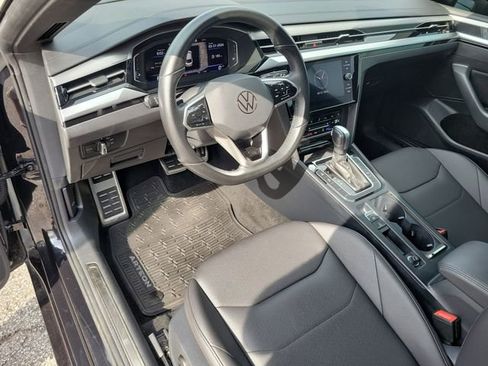 Used 2022 Volkswagen Arteon SE FWD image 14