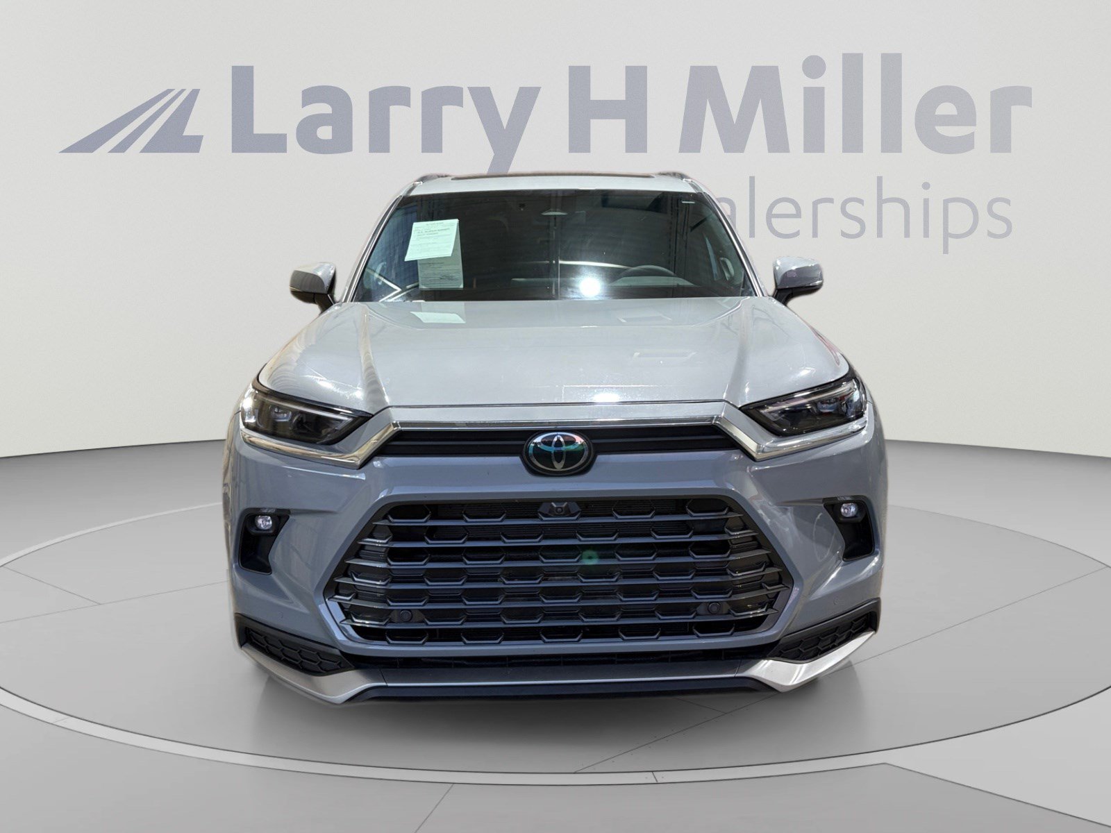 Certified 2026 Toyota Grand Highlander AWD Hybrid image 8