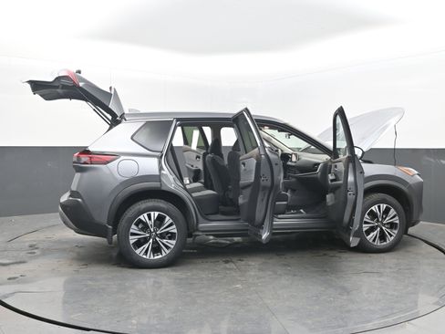 Certified 2023 Nissan Rogue SV image 44