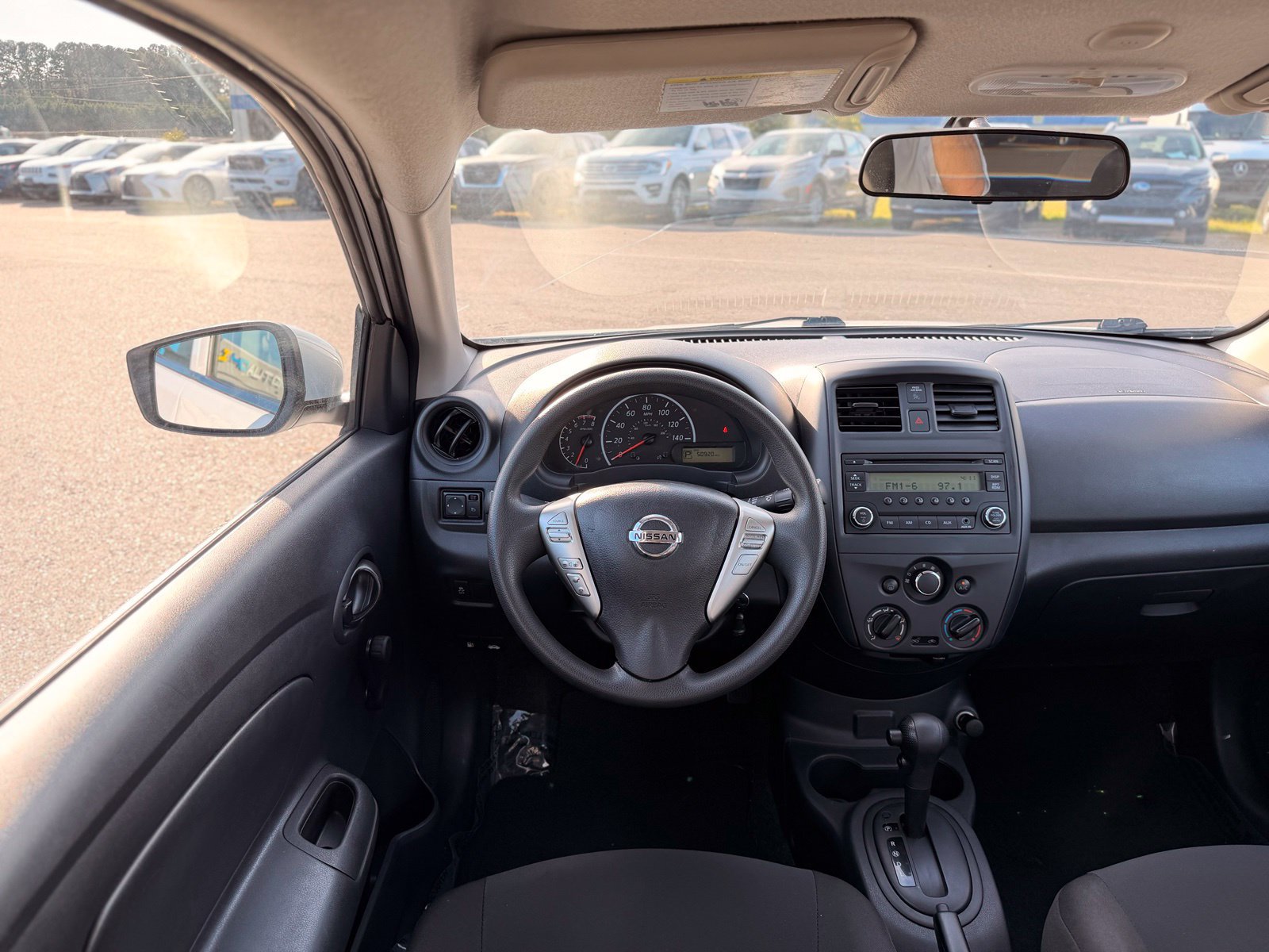 Used 2018 Nissan Versa S Plus FWD image 28