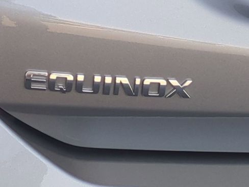Used 2024 Chevrolet Equinox LT AWD/4WD image 10