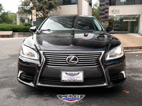 Used 2013 Lexus LS 460 AWD image 2