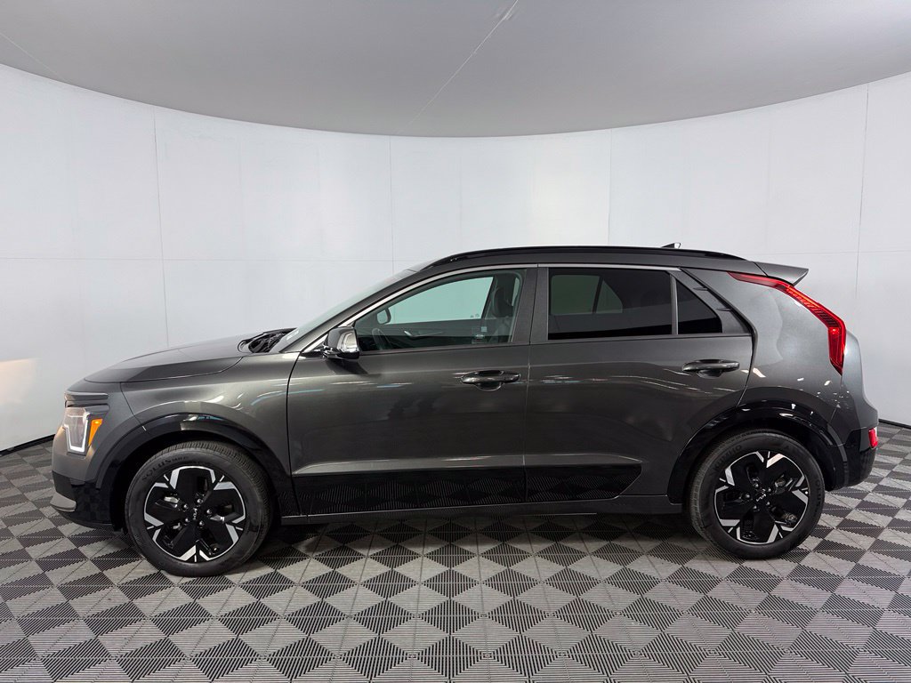 Used 2024 Kia Niro Wind FWD image 10
