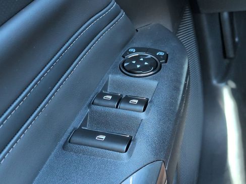 Used 2025 Ford Mustang GT Premium RWD image 23