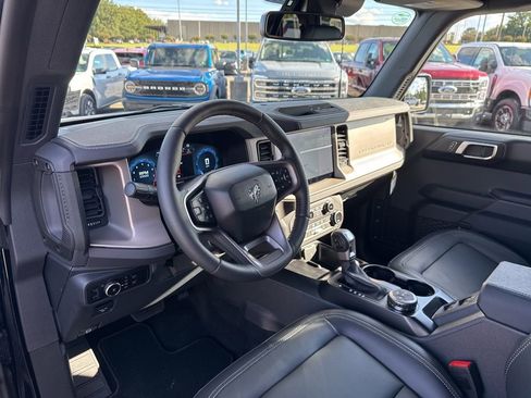 New 2025 Ford Bronco Outer Banks image 11