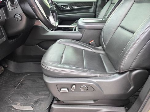 Certified 2021 GMC Yukon Denali w/ Denali Premium Package AWD/4WD image 16