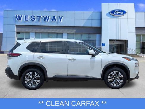 Used 2023 Nissan Rogue SV AWD/4WD image 2