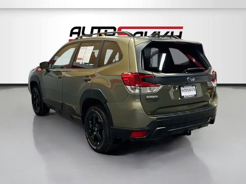 Used 2025 Subaru Forester Wilderness w/ Wilderness Package AWD/4WD image 5