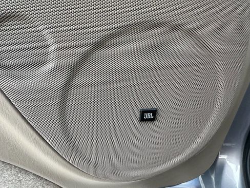 Used 2002 Toyota Sequoia Limited image 35