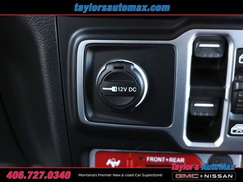 Used 2021 Jeep Gladiator Rubicon w/ Uconnect 4C Nav & Sound Group image 24