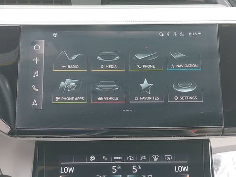 Used 2024 Audi Q8 e-tron Prestige w/ Prestige Package AWD/4WD image 24