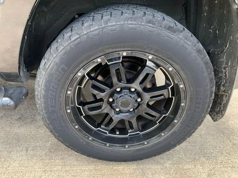 Used 2019 Toyota 4Runner SR5 RWD image 22