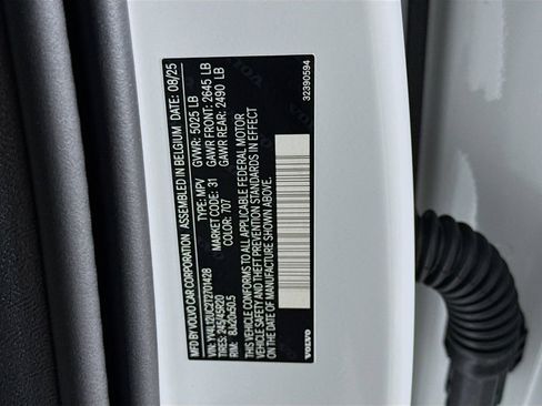 New 2026 Volvo XC40 B5 Plus w/ Climate Package image 34