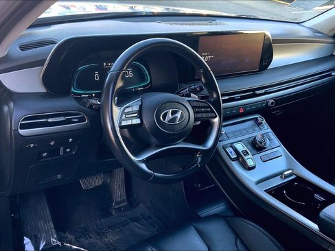 Used 2025 Hyundai Palisade SEL image 15