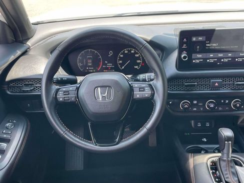 Used 2026 Honda HR-V Sport image 13