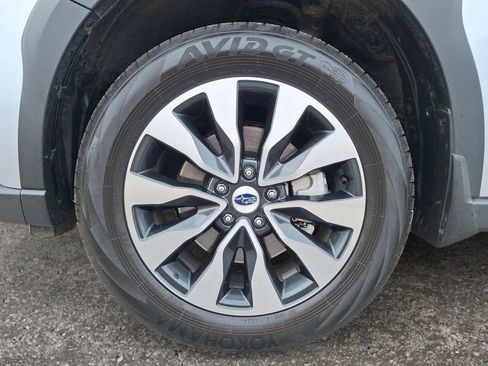 Certified 2025 Subaru Outback Touring XT w/ Popular Package #2 image 9