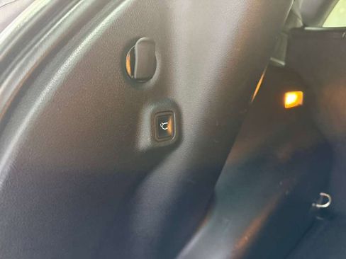 Used 2021 Jeep Compass Latitude w/ Sun and Sound Group image 46