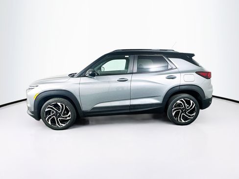 Used 2024 Chevrolet TrailBlazer RS FWD image 4