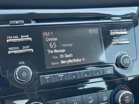 Used 2017 Nissan Rogue Sport S w/ S Appearance Package image 25